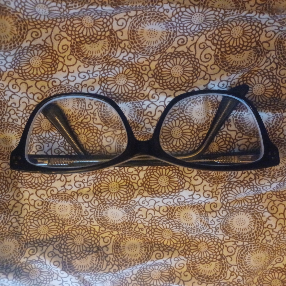 PRADA 👓  Link - Picture 4 of 13